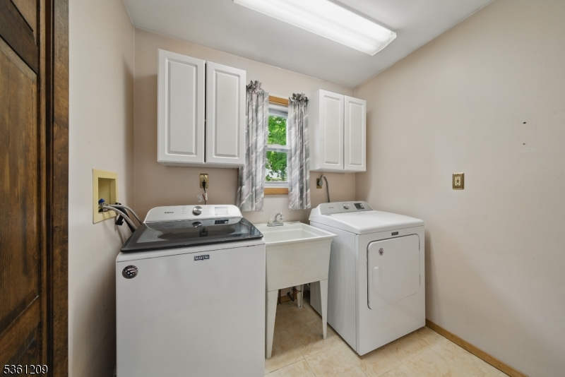 Shore Hills - Residential