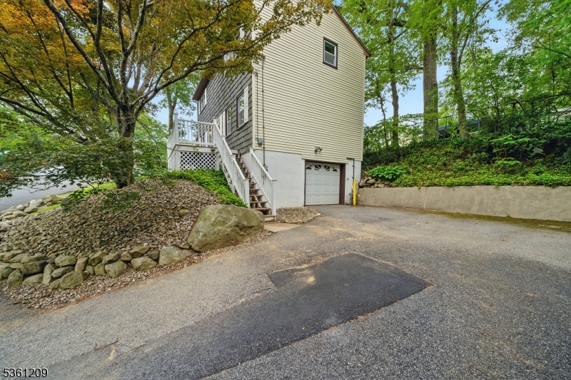 Shore Hills - Residential