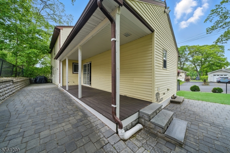 Shore Hills - Residential