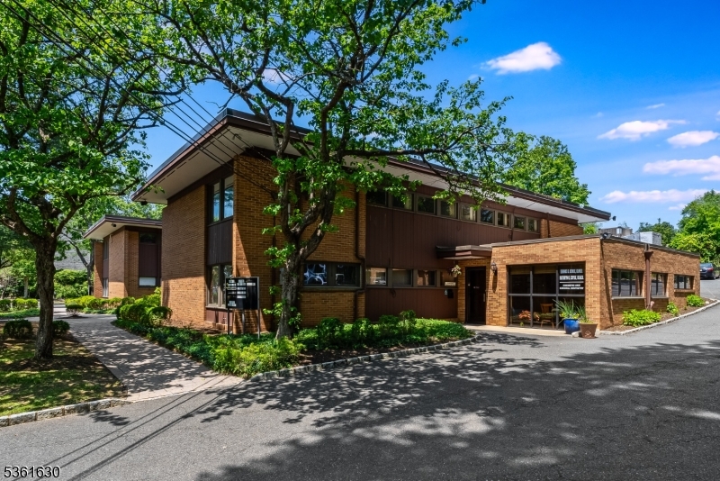 Madison Professional Bldg - Commercial Sale