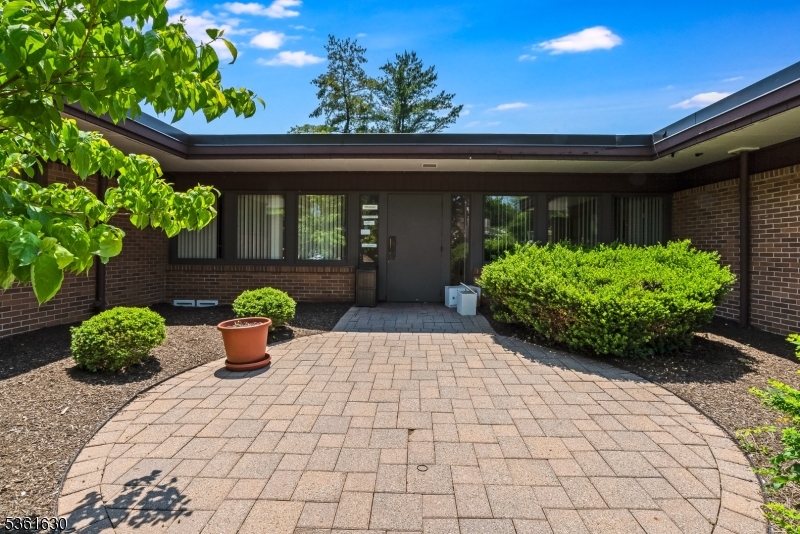 Madison Professional Bldg - Commercial Sale