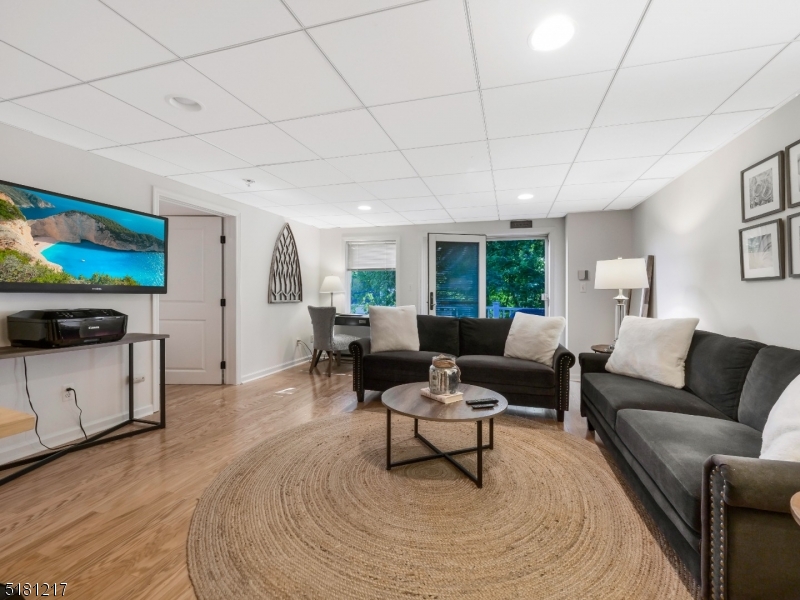 Cobble Stone Woods - Residential