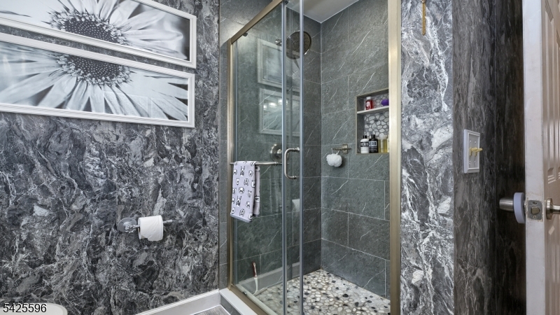 PACKANACK LAKE - Residential