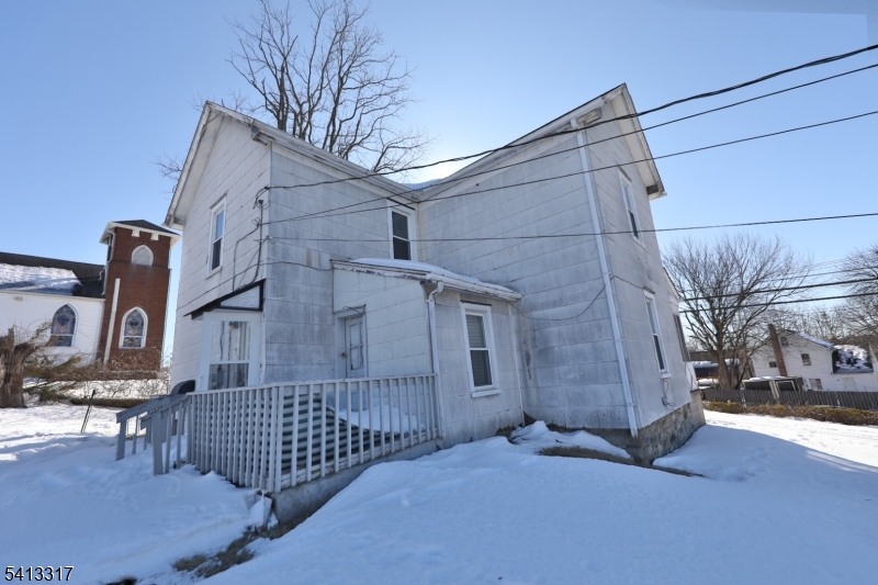 Route 23 - Residential