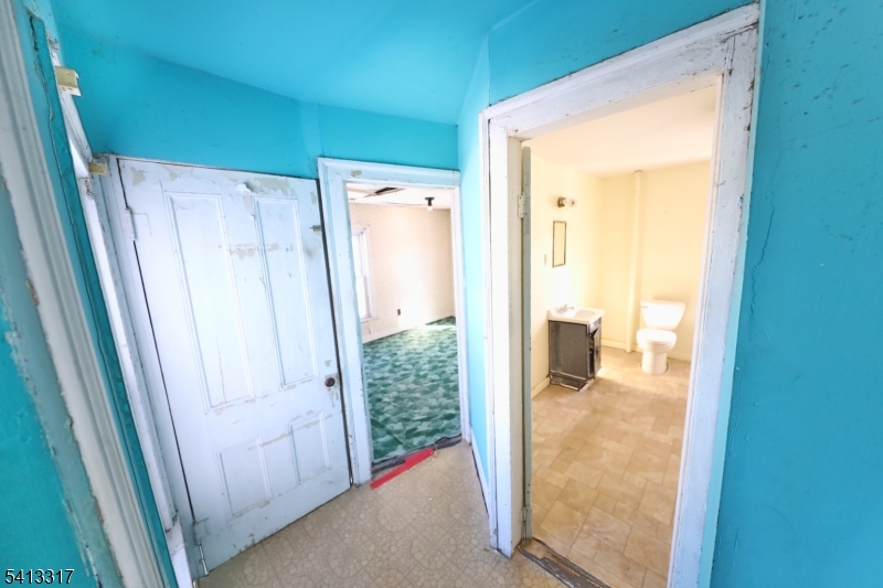 Route 23 - Residential