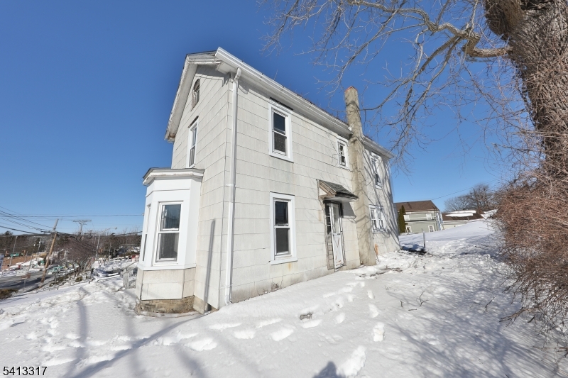 Route 23 - Residential