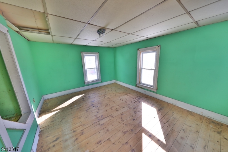 Route 23 - Residential