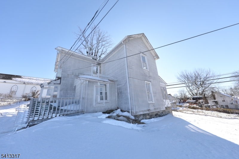 Route 23 - Residential