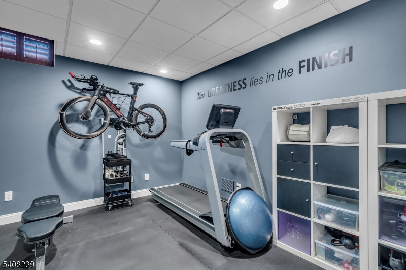 Rolling Hill - Residential