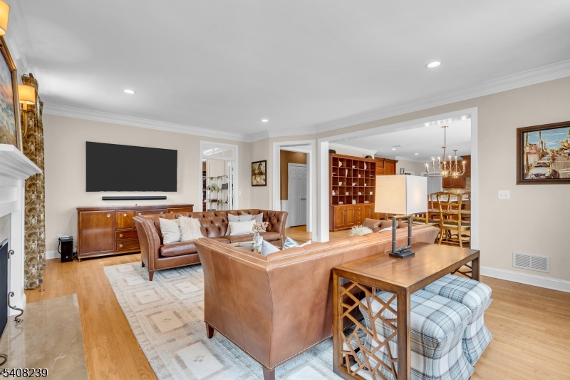 Rolling Hill - Residential