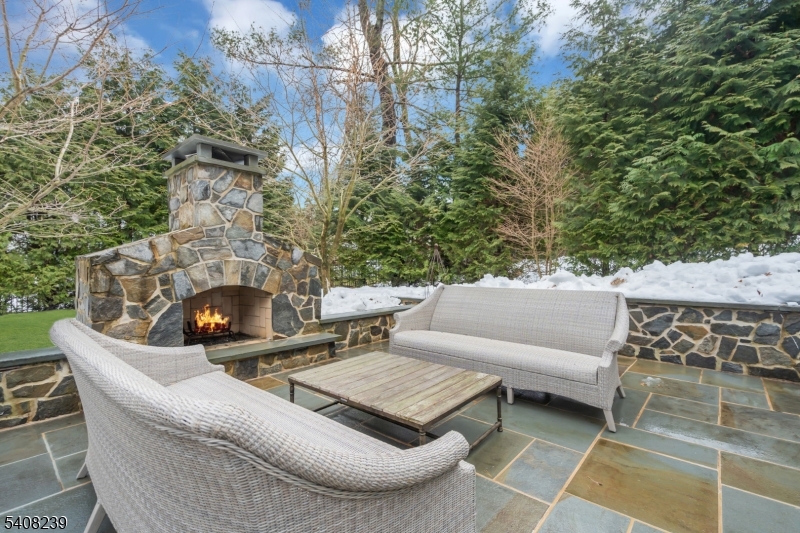 Rolling Hill - Residential