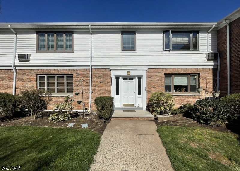 Troy Hills at Springfield - Residential Lease
