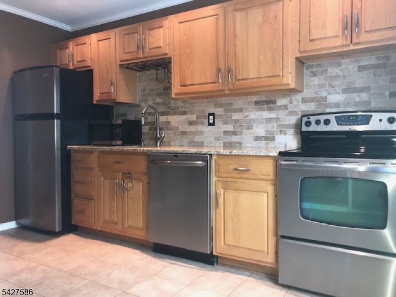 Troy Hills at Springfield - Residential Lease