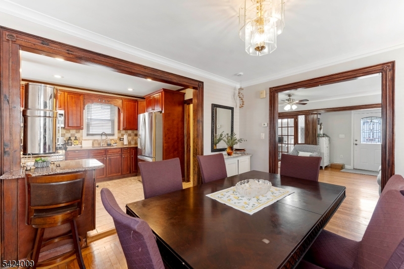 Elmora - Residential