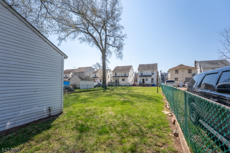 Elmora - Residential