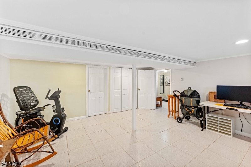 Elmora - Residential