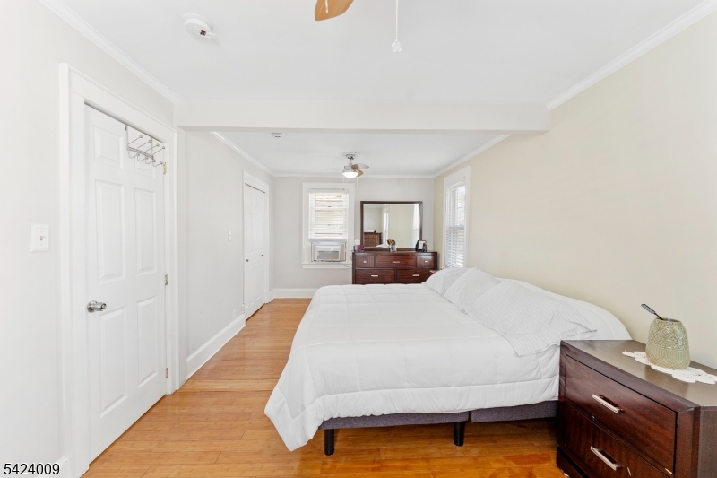 Elmora - Residential