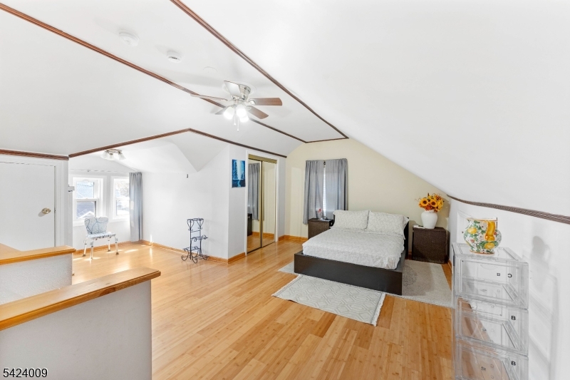 Elmora - Residential