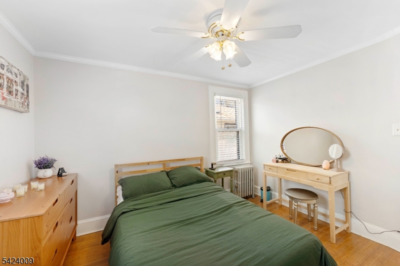 Elmora - Residential