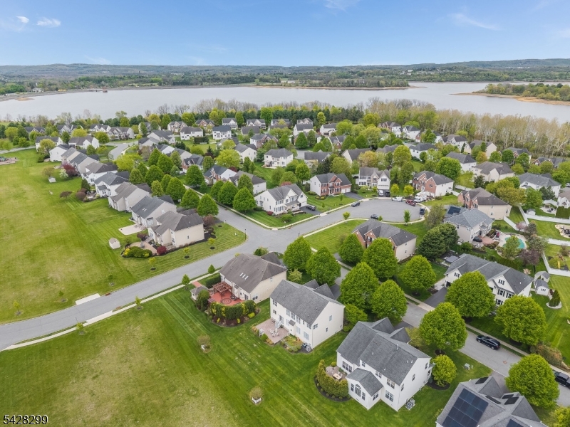 Water's Edge - Residential