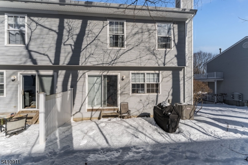 Season Glenn - Residential