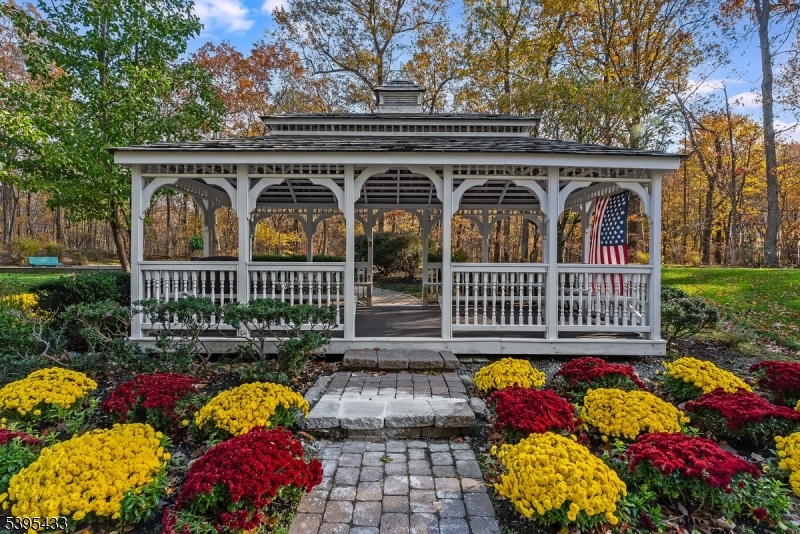 Fox Hills - Residential