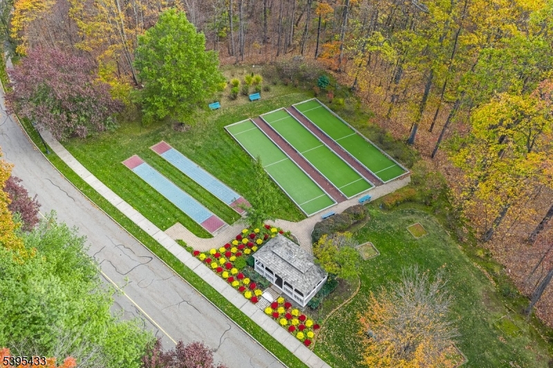 Fox Hills - Residential