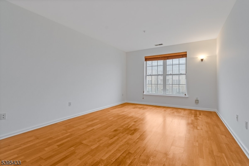 Fox Hills - Residential