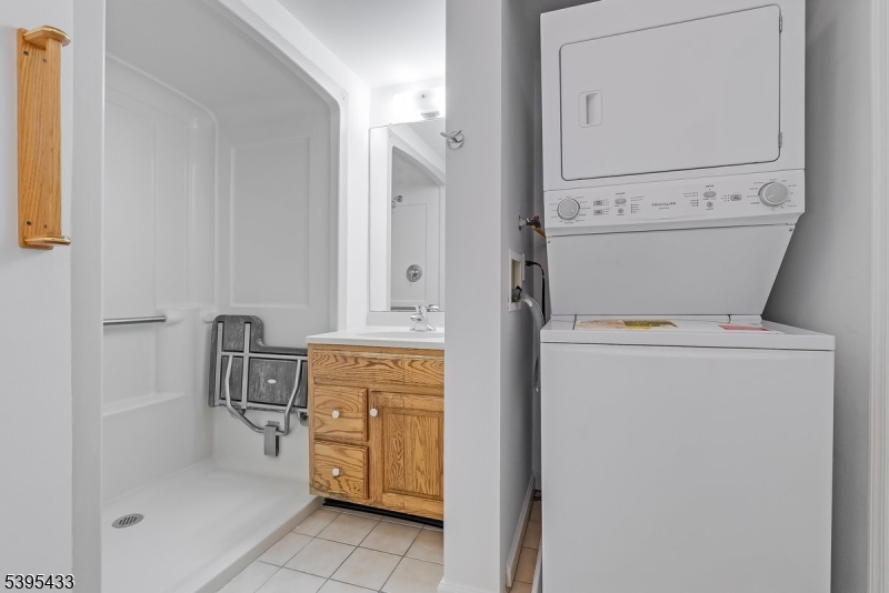 Fox Hills - Residential