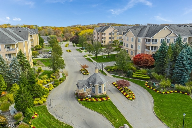 Fox Hills - Residential