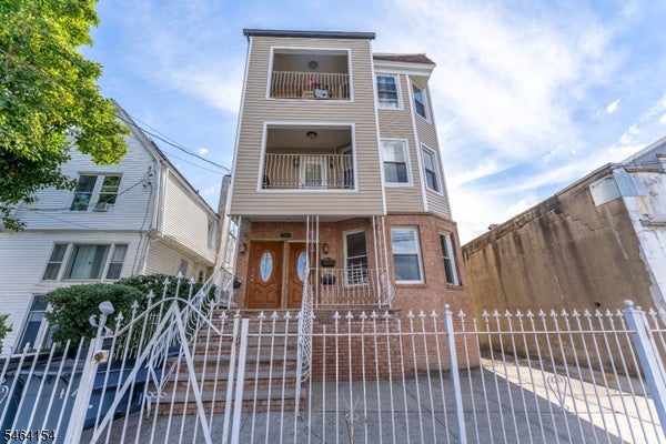 590 HAWTHORNE AVE, NEWARK, NJ 07112 - Image bc60232d0a601e8bcc57d4e437b2b512/1265732762
