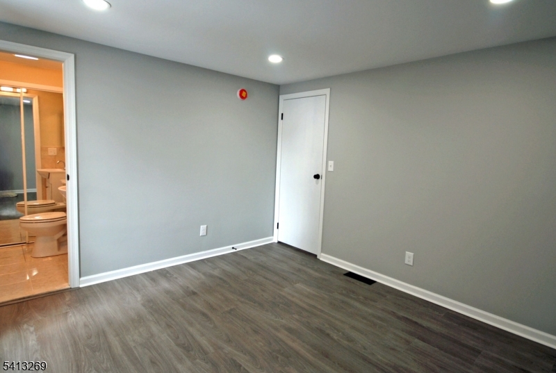 Middlesex Borough - Residential