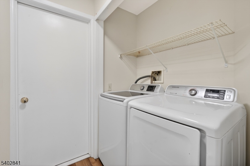 Evergreen Condo - Residential