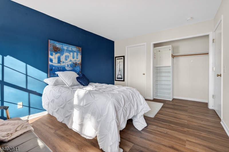 Evergreen Condo - Residential