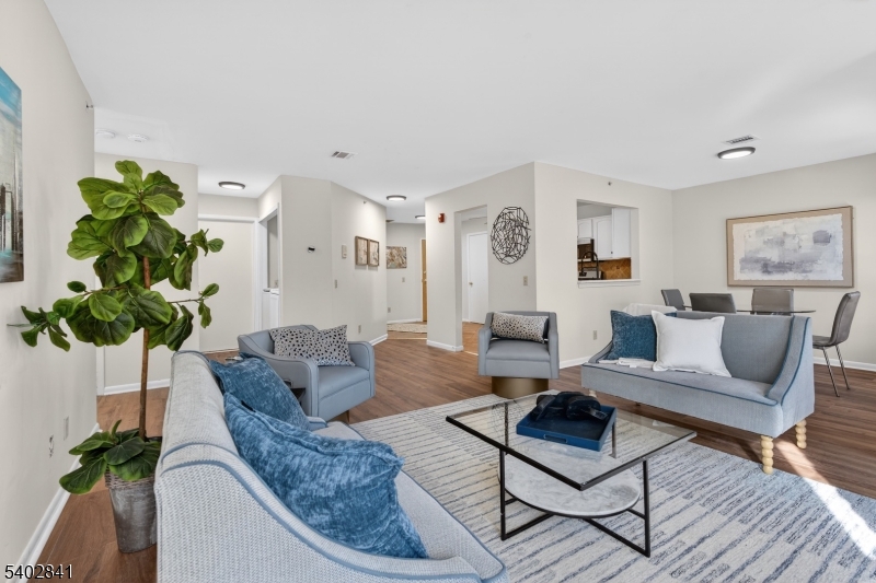 Evergreen Condo - Residential