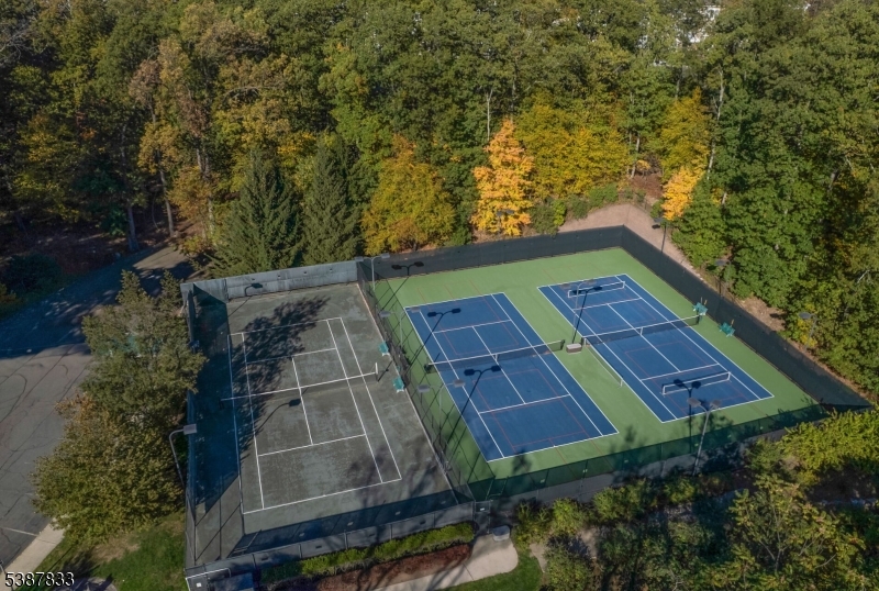 Fox Hills - Residential