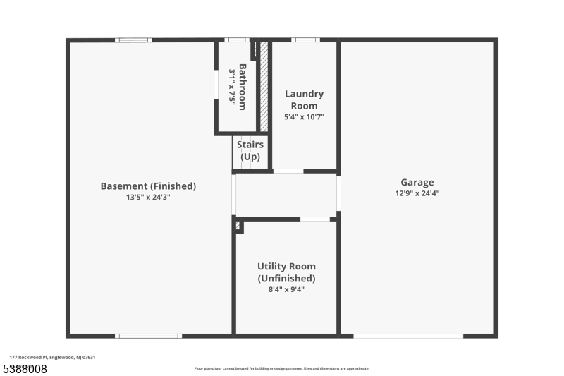 Main image without alt text