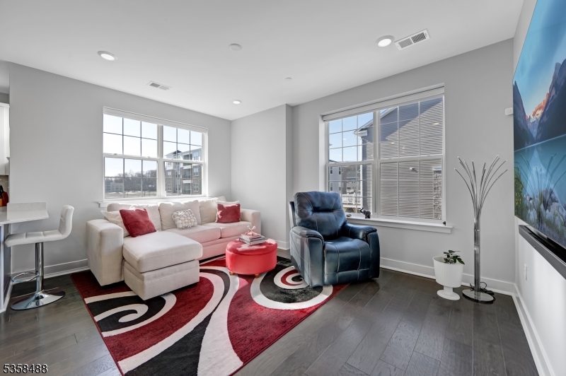 Collection at Morris Plains - Residential