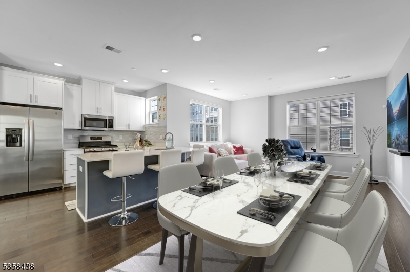 Collection at Morris Plains - Residential