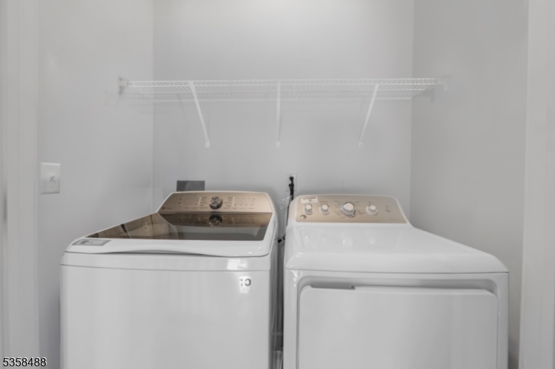 Collection at Morris Plains - Residential