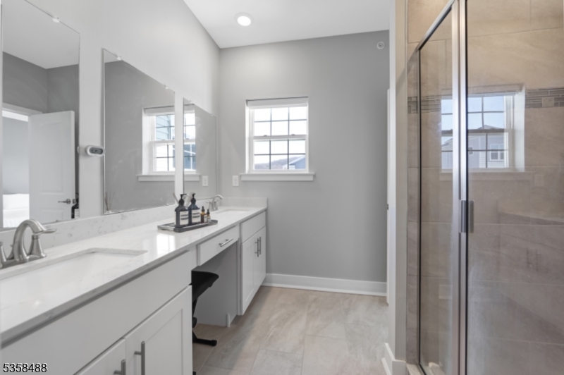 Collection at Morris Plains - Residential