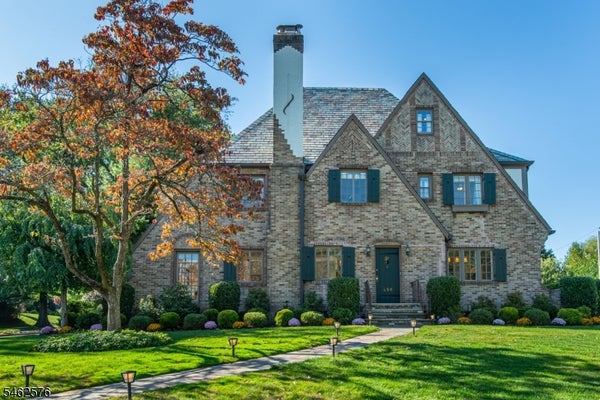 496 RIDGEWOOD AVE, GLEN RIDGE, NJ 07028 - Image bc7c8baa7a0abc9f08d01f6be0dbd9c1/2272530232