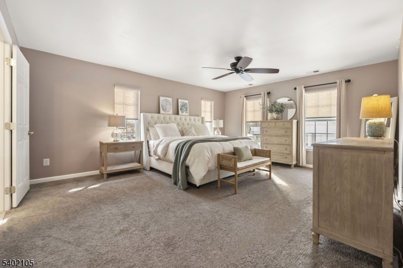 South Bound Brook Boro, New Jersey 08880, United States, 3 Bedrooms Bedrooms, ,3 BathroomsBathrooms,Residential,Active,257486