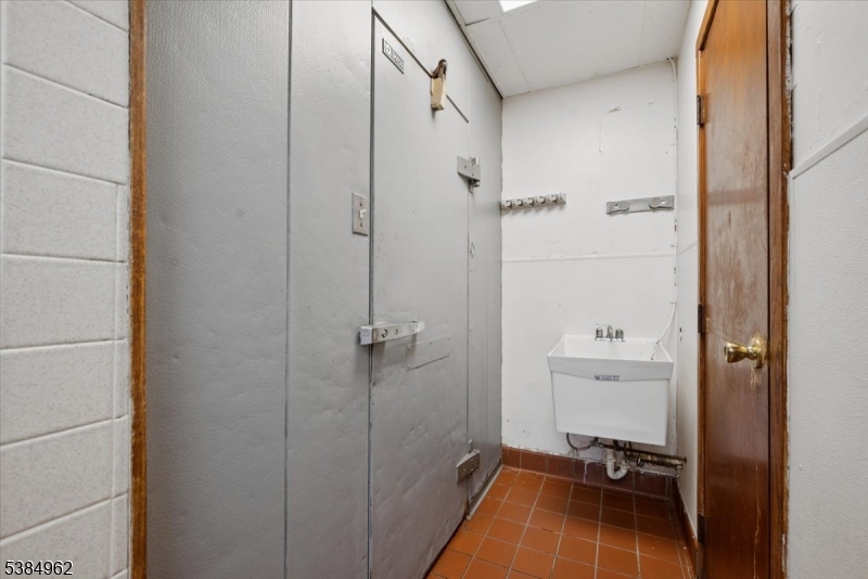 Readington Twp., New Jersey 08876, United States, ,Residential,Active,210438