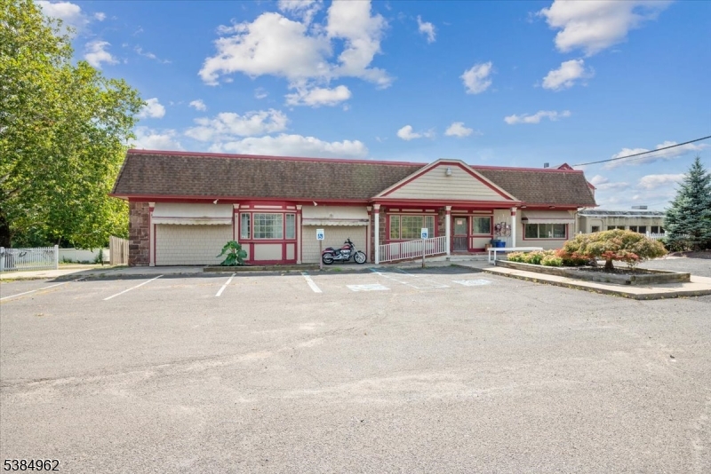 Readington Twp., New Jersey 08876, United States, ,Residential,Active,210438