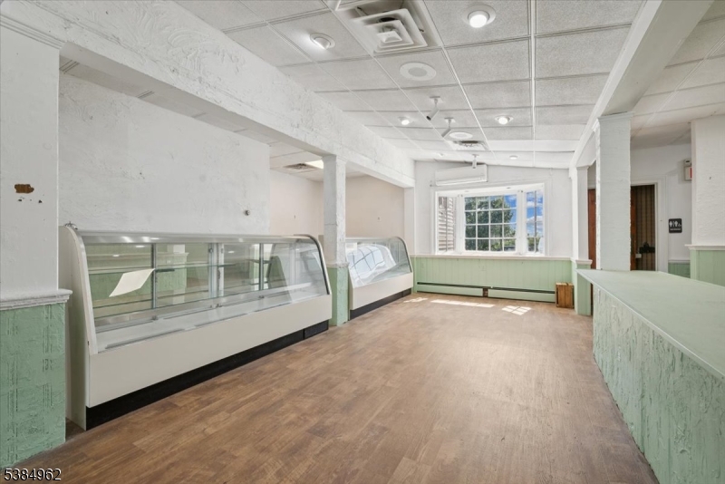 Readington Twp., New Jersey 08876, United States, ,Residential,Active,210438