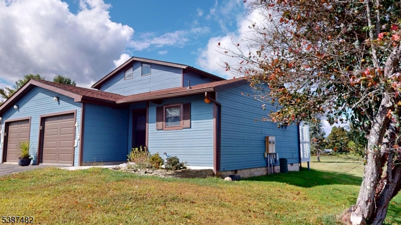 Holiday Lake - Residential Lease