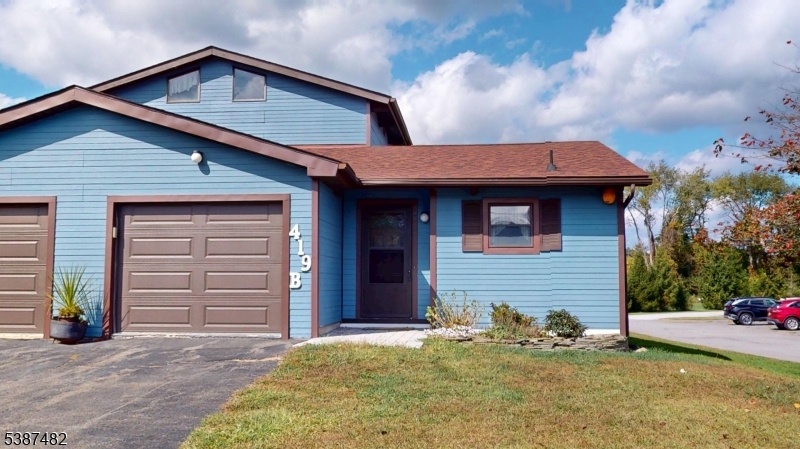 Holiday Lake - Residential Lease