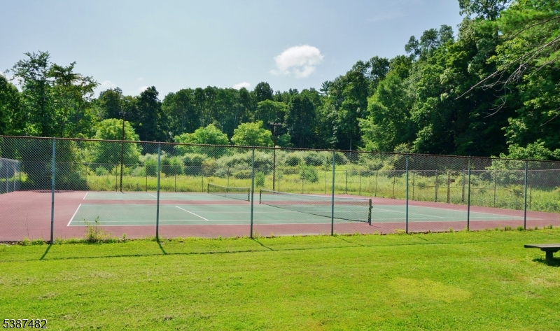 Holiday Lake - Residential Lease