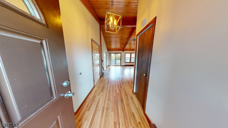 Holiday Lake - Residential Lease